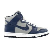 Load image into Gallery viewer, US12 Nike Dunk High Georgetown Footaction (2000)
