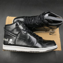 Load image into Gallery viewer, US12.5 Nike Dunk High Mastermind Japan Black (2012)
