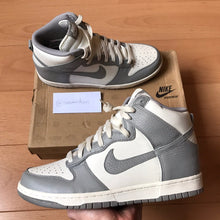 Load image into Gallery viewer, US8 Nike Dunk High Medium Grey (2011)
