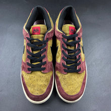Load image into Gallery viewer, US11.5 Nike Dunk Low Spanish Moss 6.0 (2006)
