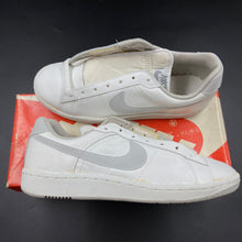 Load image into Gallery viewer, US7.5 Nike Penetrator Low Natural Grey (1986)
