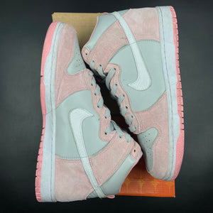 US9 Nike Dunk High Neutral Grey / Real Pink (2004)