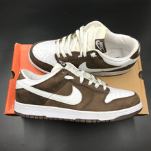 Load image into Gallery viewer, US11 Nike Dunk Low Baroque Brown (2004)
