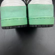 Load image into Gallery viewer, US12 Nike SB Dunk Low Sea Crystal (2017)
