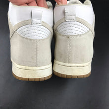 Load image into Gallery viewer, US6 Nike Dunk High APC (2012)
