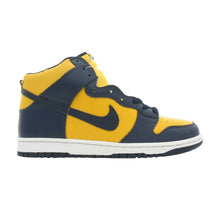 Load image into Gallery viewer, US10 Nike Dunk High Michigan (2003)
