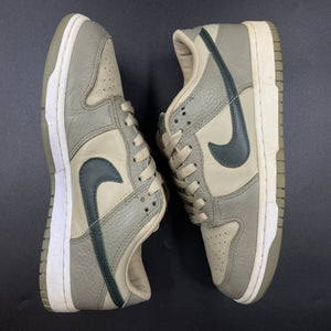 US9 Nike Dunk Low Outdoor Green Light Stone (2003)