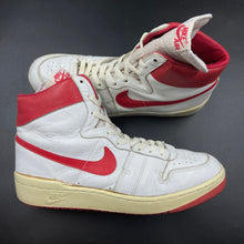 Load image into Gallery viewer, US12.5 Nike Air Ship Red White (1984)
