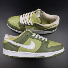 Load image into Gallery viewer, US8.5 Nike Dunk Low Palm Green (2002)
