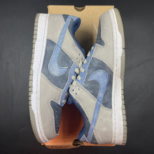 Load image into Gallery viewer, US10 Nike Dunk Low Dirty Denim (2003)
