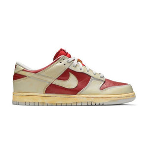 US8 Nike Dunk Low VNTG Reverse Ultraman (2010) – SneakerDenn