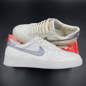 US13 Nike Soft Court Low Silver / White (1985)