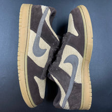 Load image into Gallery viewer, US11 Nike Dunk Low Corduroy (2007)
