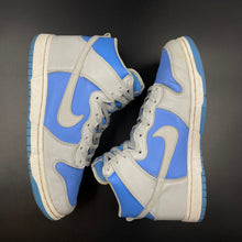 Load image into Gallery viewer, US10 Nike Dunk High UNC Euro (2003)
