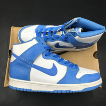 Load image into Gallery viewer, US9.5 Nike Dunk High UNC (1999)
