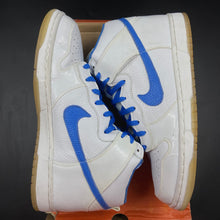 Load image into Gallery viewer, US13 Nike Dunk High Carolina Blue Footaction (2003)
