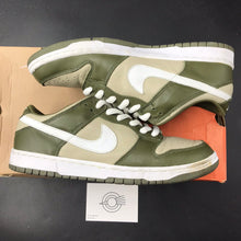 Load image into Gallery viewer, US10.5 Nike Dunk Low Pro B Olive (2002)
