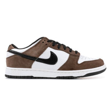 Load image into Gallery viewer, US11.5 Nike SB Dunk Low Trail End (2007)
