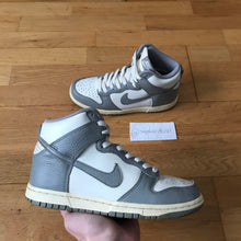 Load image into Gallery viewer, US5.5 Nike Dunk High Medium Grey (2011)
