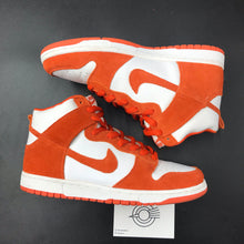 Load image into Gallery viewer, US9.5 Nike SB Dunk High Syracuse (2005)
