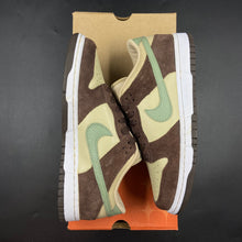 Load image into Gallery viewer, US7 Nike Dunk Low Baroque Glaze Green (2004)
