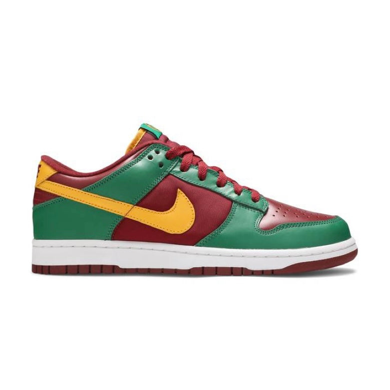 US7.5 Nike Dunk Low Portugal (2004)