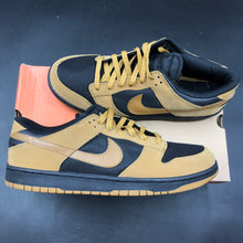 Load image into Gallery viewer, US13 Nike Dunk Low Maple (2003)

