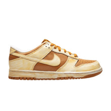 Load image into Gallery viewer, US11 Nike Dunk Low VNTG Reverse Curry (2010)
