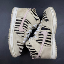 Load image into Gallery viewer, US6 Nike Dunk High Zebra (2005)

