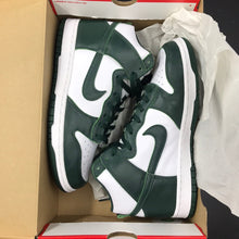 Load image into Gallery viewer, US10 Nike Dunk High Spartan (2020)
