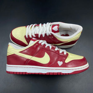 US10 Nike Dunk Low Valentine’s Day (2004)