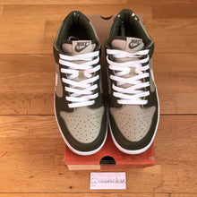 Load image into Gallery viewer, US9.5 Nike Dunk Low Olive Euro (2004)
