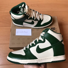 Load image into Gallery viewer, US8 Nike Dunk High Gorge Green (2011)
