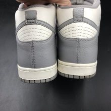 Load image into Gallery viewer, US10 Nike Dunk High Medium Grey (2011)
