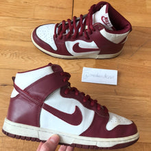 Load image into Gallery viewer, US9 Nike Dunk High Barn Red (2003)
