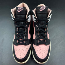 Load image into Gallery viewer, US10.5 Nike Dunk High Black Pink (2005)
