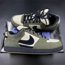 Load image into Gallery viewer, US12 Nike SB Zoom Edition Asparagus (2006)
