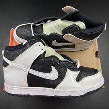Load image into Gallery viewer, US10.5 Nike Dunk High Stormtrooper Footaction (2002)
